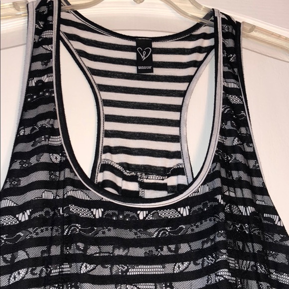 Lace tank - Picture 3 of 4